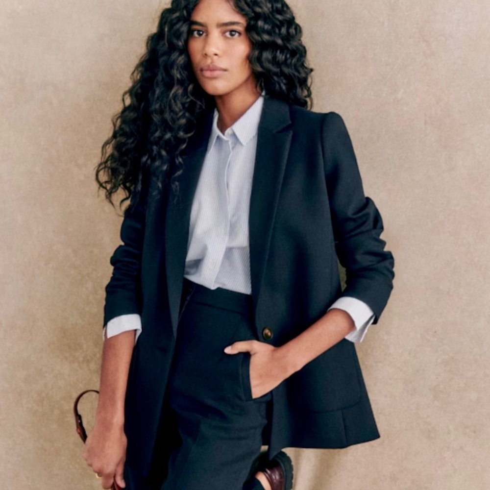 Sezane Black Tailored Blazer